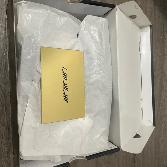 Nike Air Force 1 High
Sheed Think 16 (Rude Awakening) - Picture 3 of 8